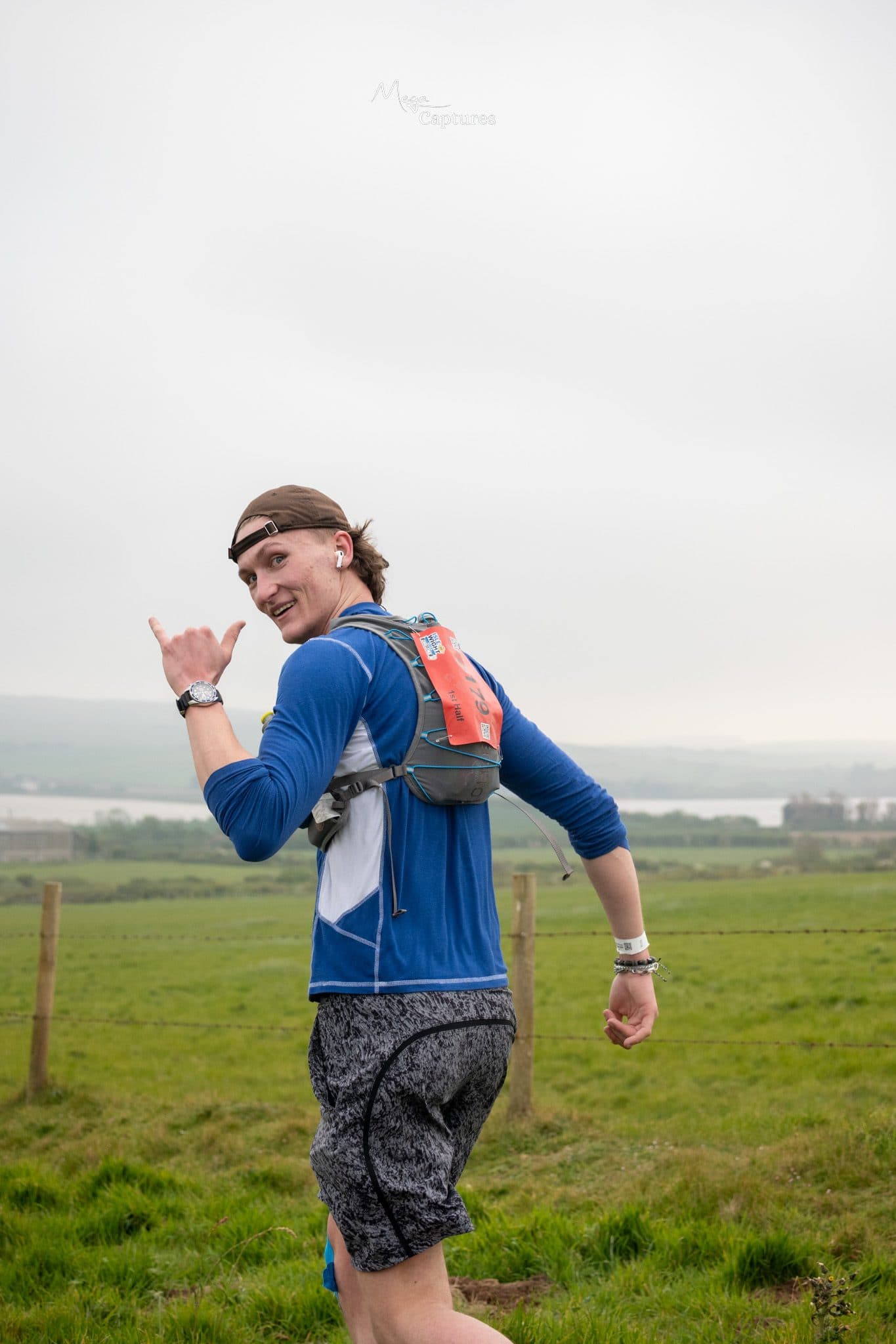 Runner at the Isle of Wight Ultra Challenge, photographed by Megan Farrer